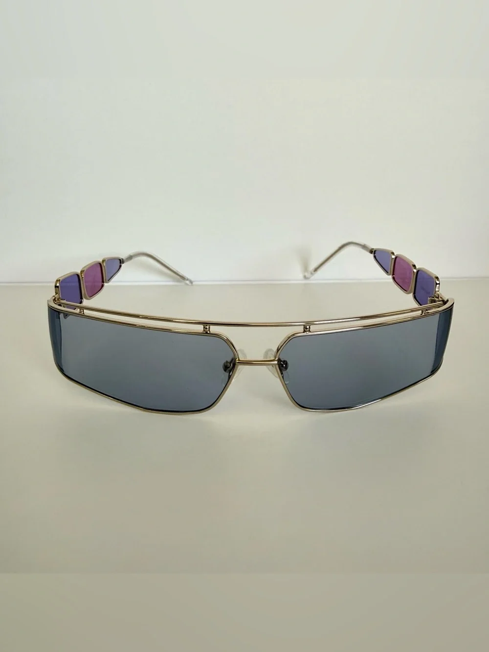 NEW!!! MO women sunglasses European brand Retail 380$